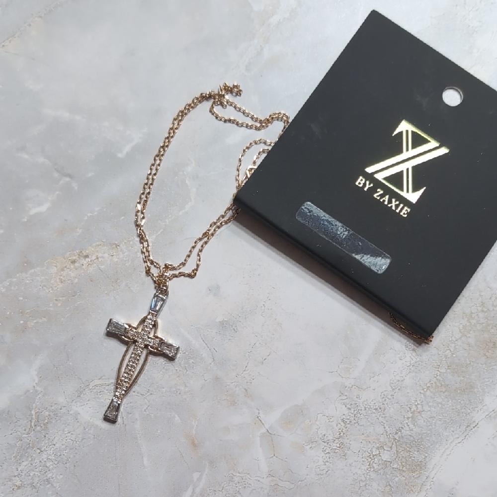 NWT Two Toned Gold & Silver Cross Necklace With Cubic Zirconia